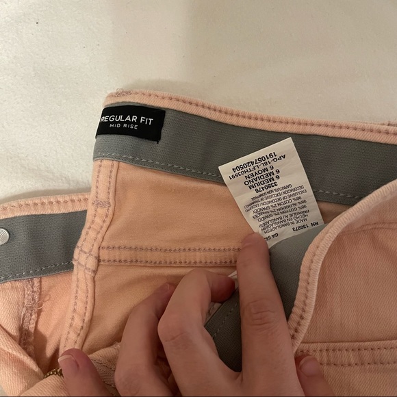 Lee Capri - Picture 2 of 3